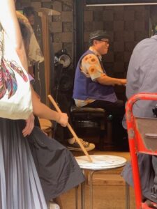 はじめさんの背後➡︎